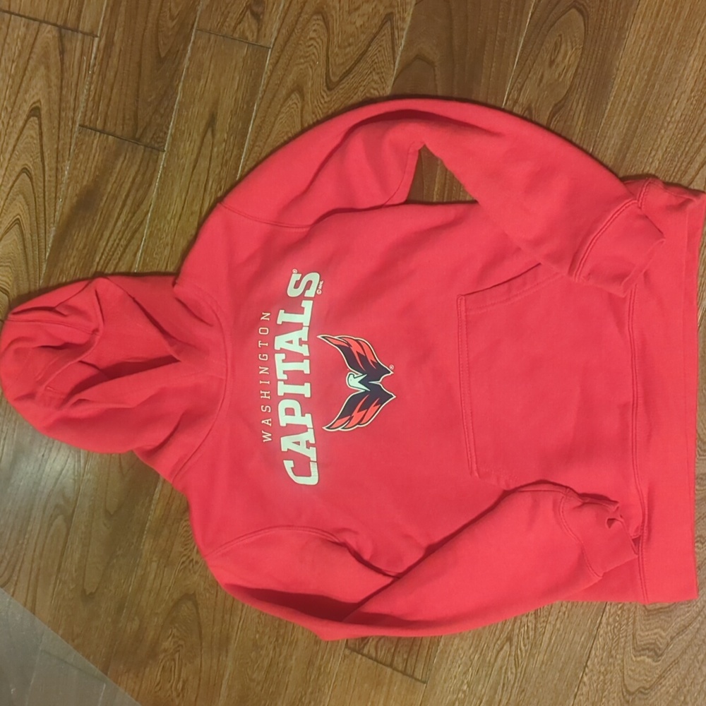 Washington Capitals sweatshirt